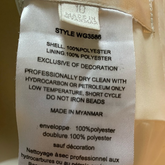 David’s Bridal Wedding Dress. Size 10 - Picture 8 of 15